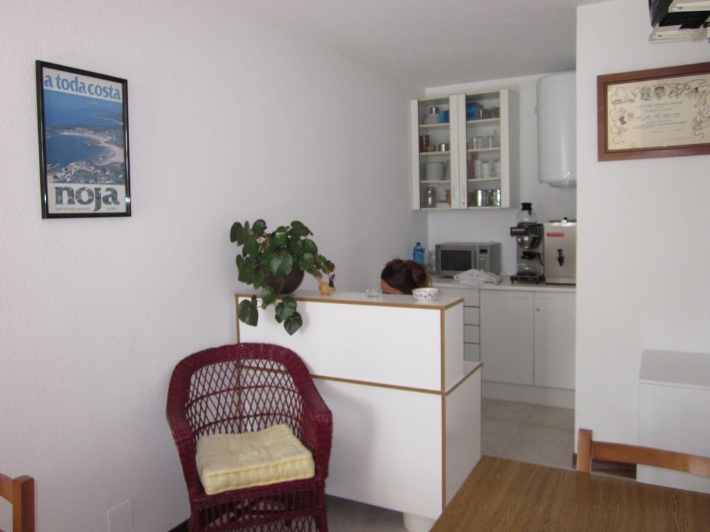 Habitaciones Lopez Azcona Noja Exterior photo