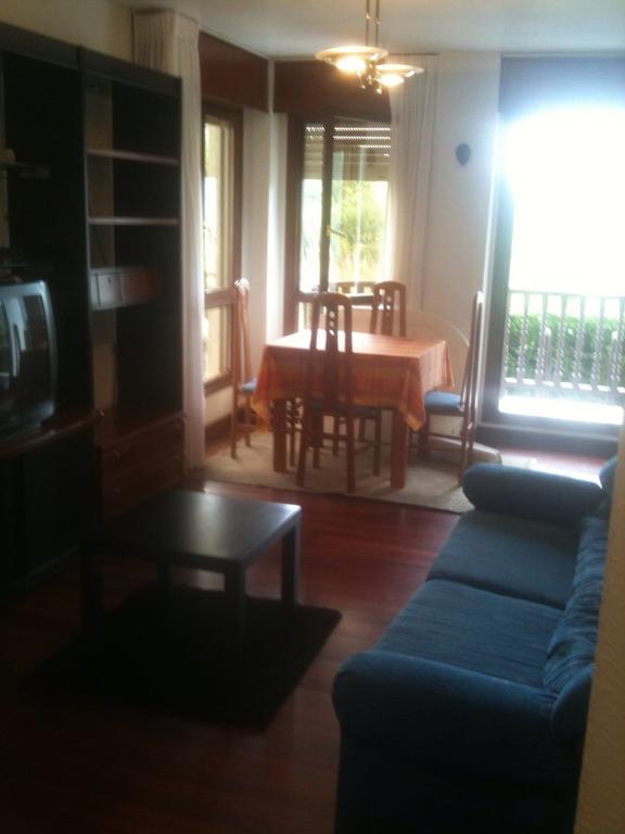 Habitaciones Lopez Azcona Noja Exterior photo